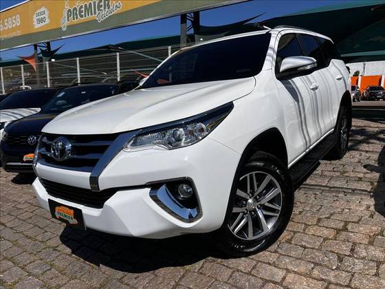 TOYOTA HILUX SW4 2.7 SR 4X2 16V FLEX 4P AUTOMÁTICO